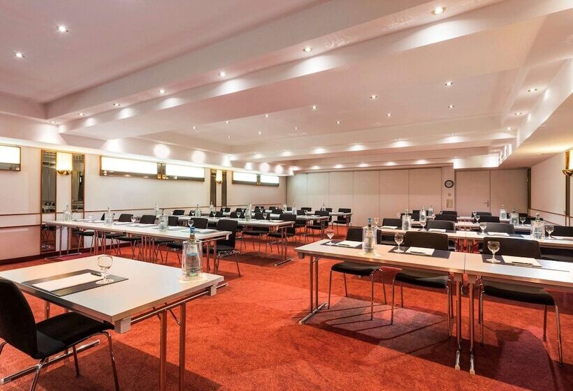 Отель Ibis Styles Offenburg City