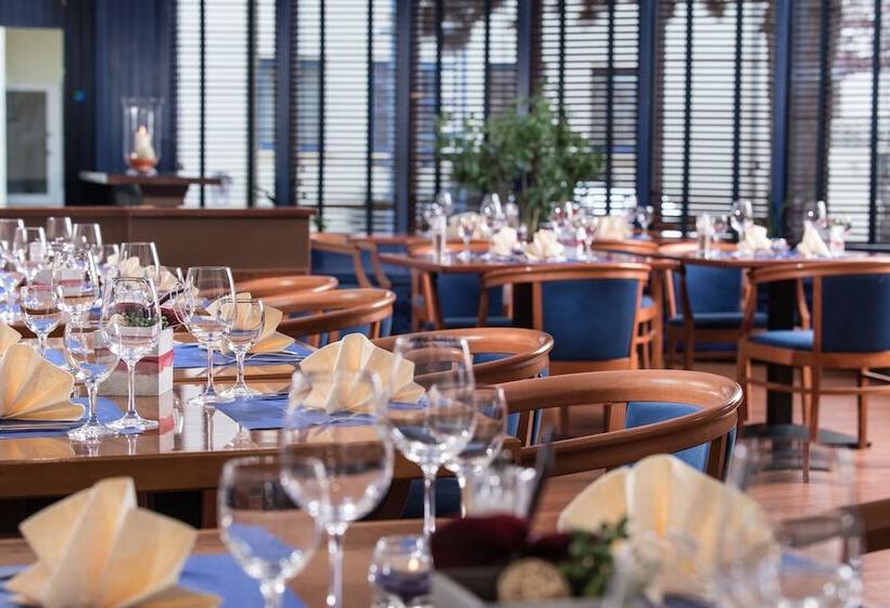 Отель Ibis Styles Offenburg City