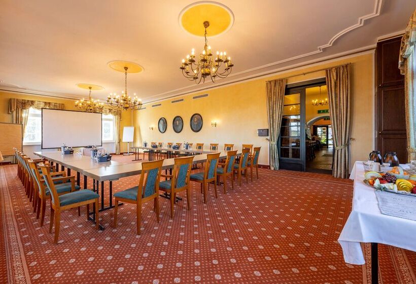 Jagdschloss Hotel Niederwald