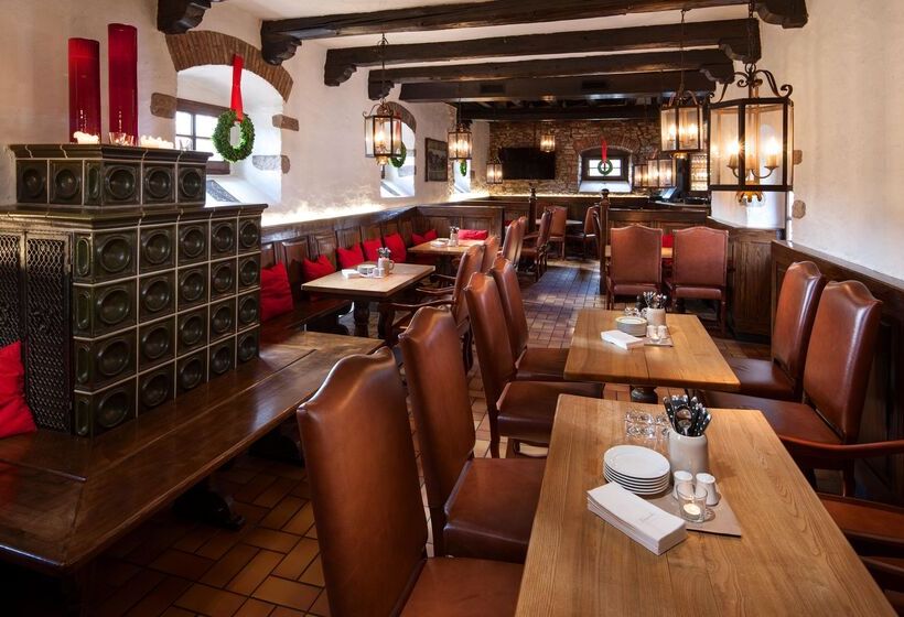 Отель Hilton Frankfurt Gravenbruch