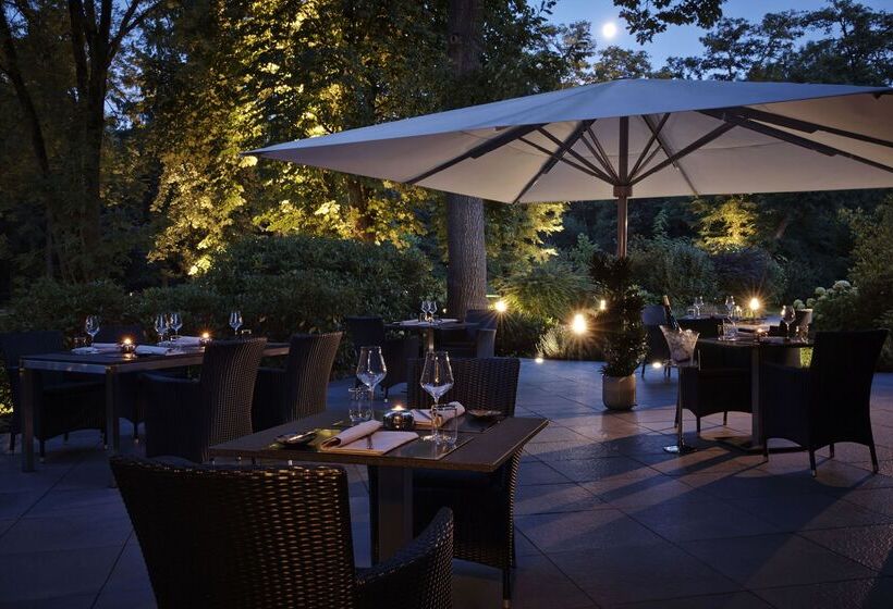 Отель Hilton Frankfurt Gravenbruch