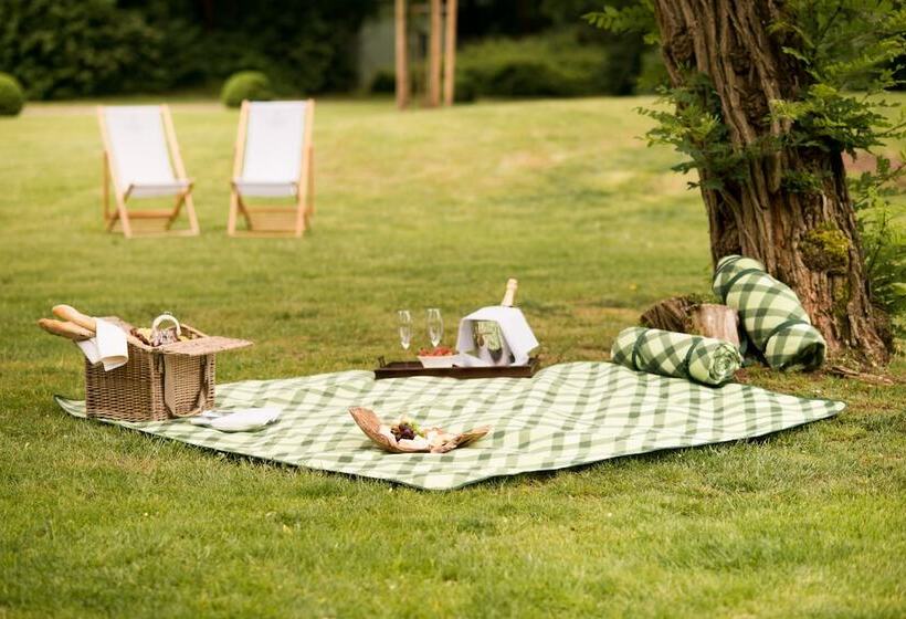 Отель Hilton Frankfurt Gravenbruch