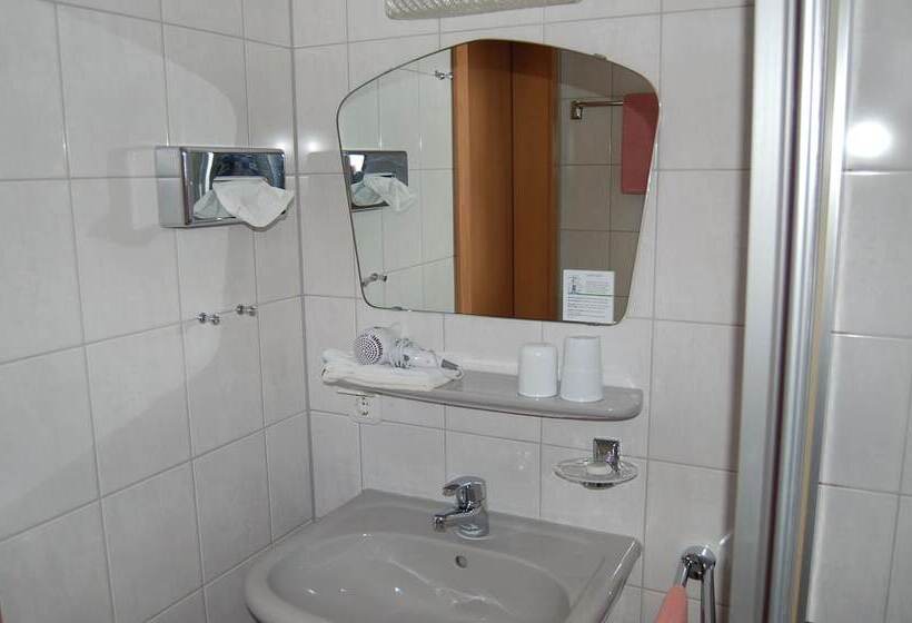 ホテル Landgasthaus Pfahl