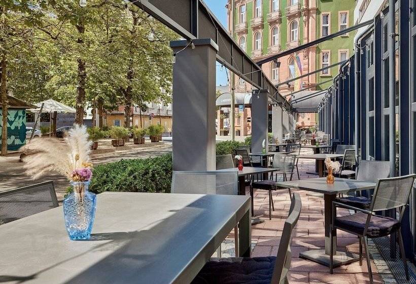 בית מלון כפרי Le Méridien Frankfurt