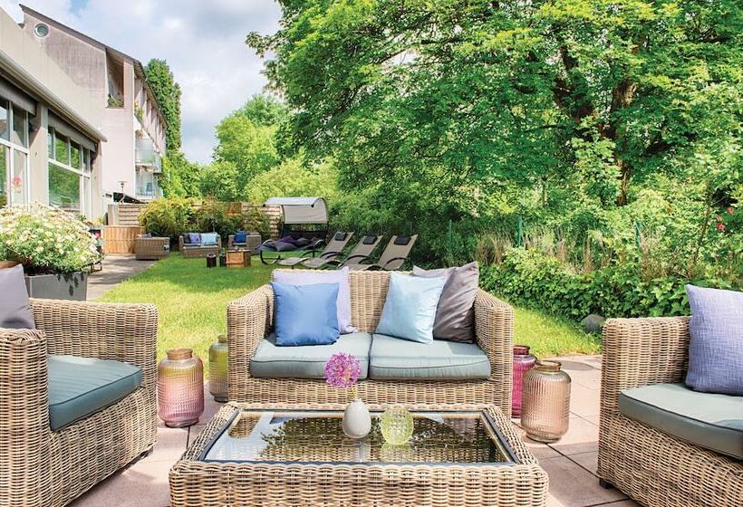 Leonardo Hotel Karlsruhe