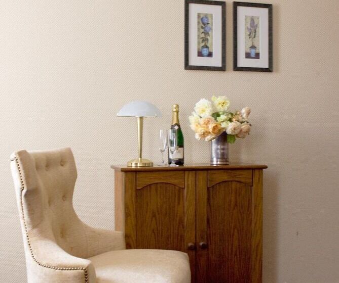 בית מלון כפרי Lindenwirt