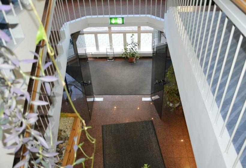 هتل Löwen  Arian