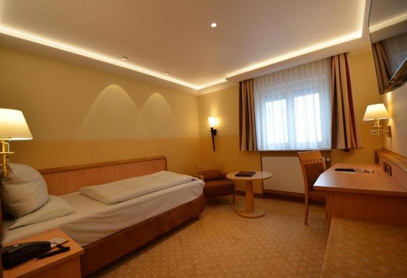 בית מלון כפרי Mack