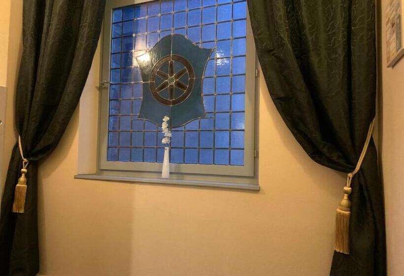 Отель Mainzer Hof