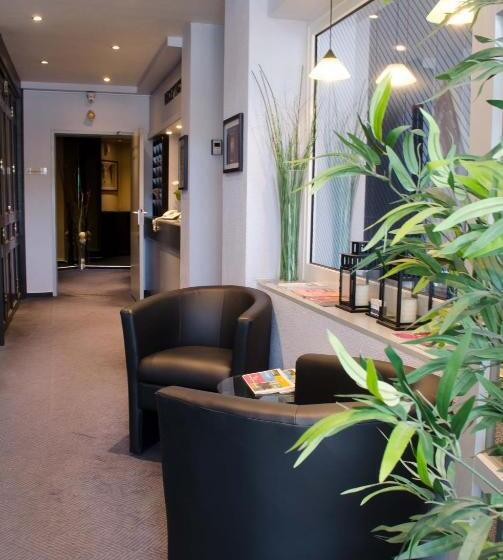 Отель Mainzer Hof