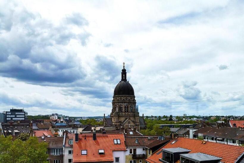 فندق Mainzer Hof