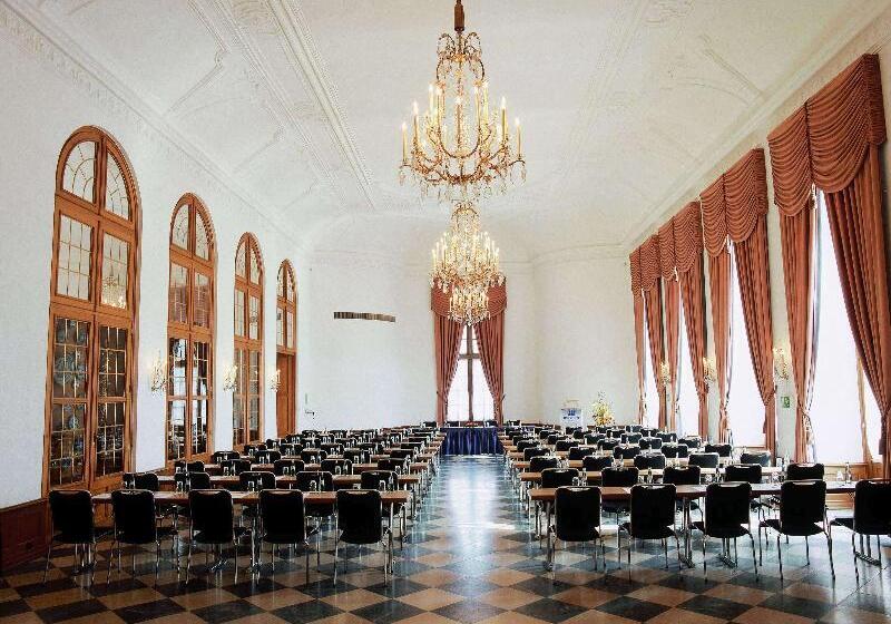 Maritim Hotel Am Schlossgarten