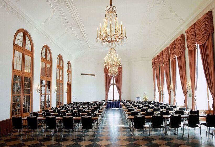 Maritim Hotel Am Schlossgarten