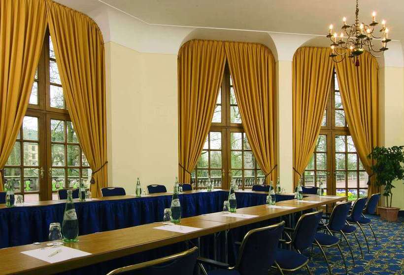 Maritim Hotel Am Schlossgarten