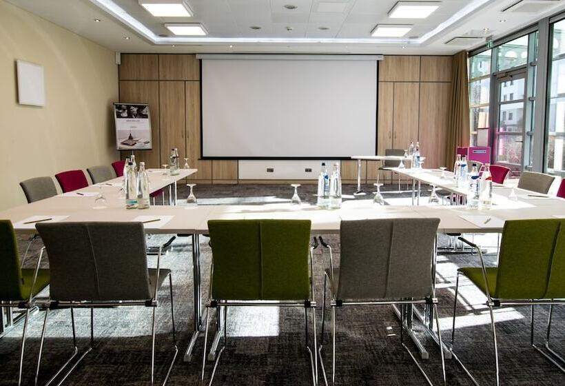 هتل Mercure Residenz Frankfurt Messe