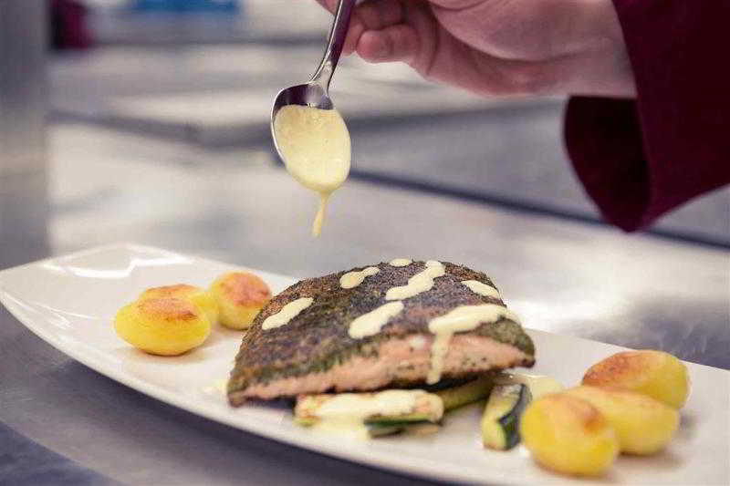 호텔 Mercure  Stuttgart Sindelfingen An Der Messe