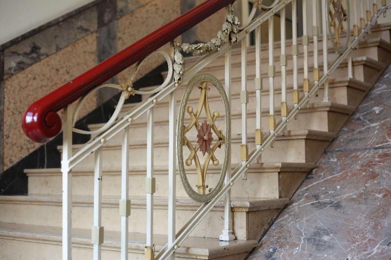 בית מלון כפרי Monopol  Central Station