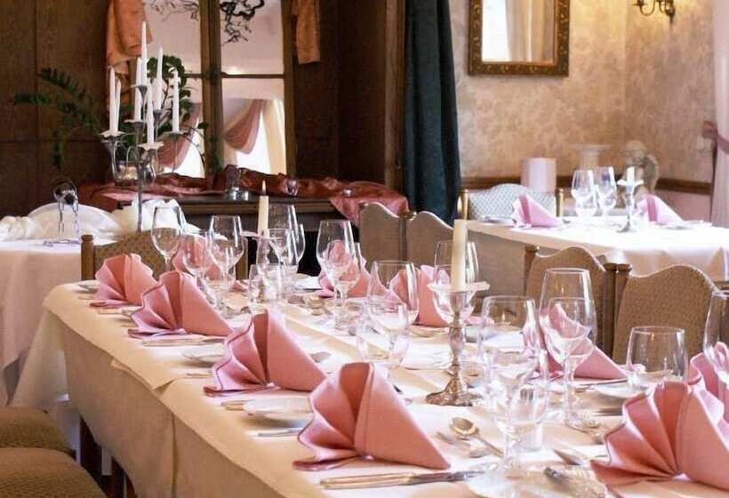 ホテル Nicolay Zur Post