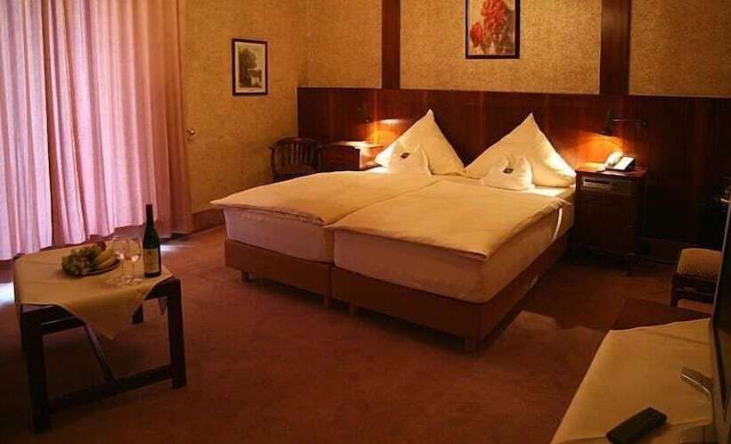 ホテル Nicolay Zur Post