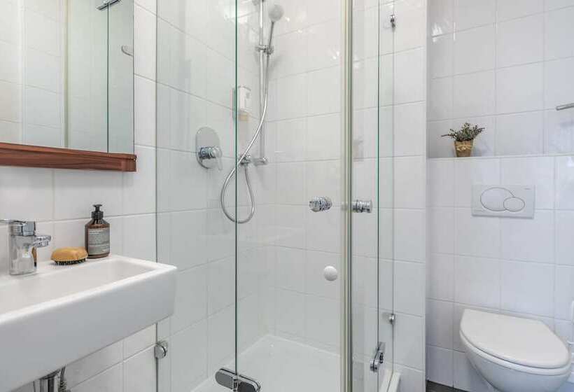 فندق Continental Frankfurt