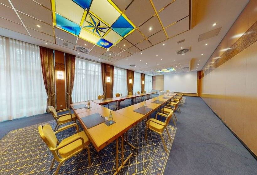 ホテル Oranien Wiesbaden