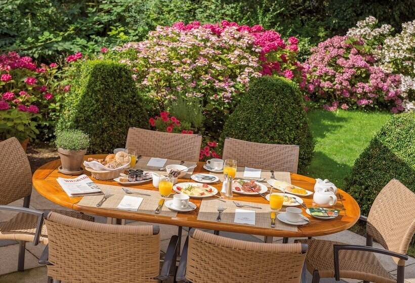 ホテル Oranien Wiesbaden