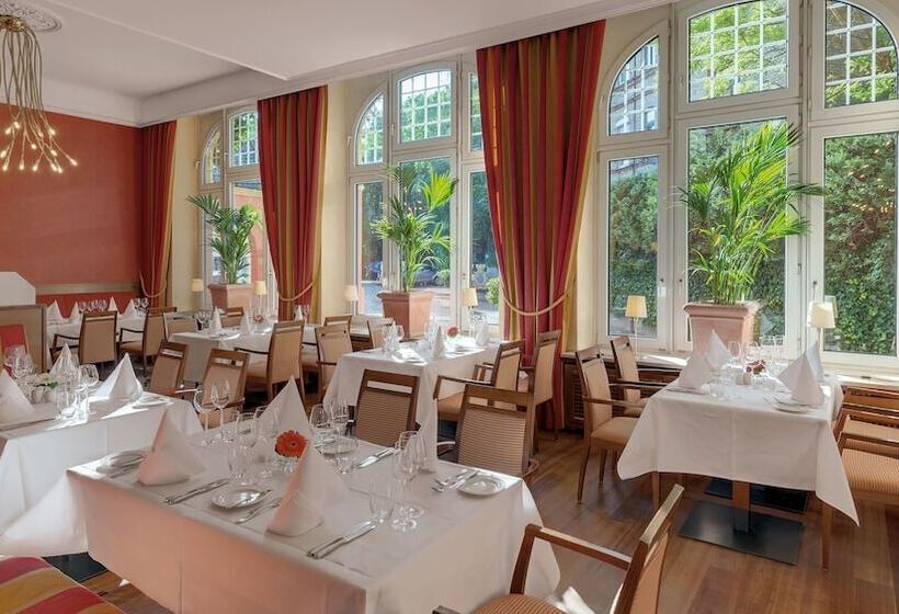 ホテル Oranien Wiesbaden