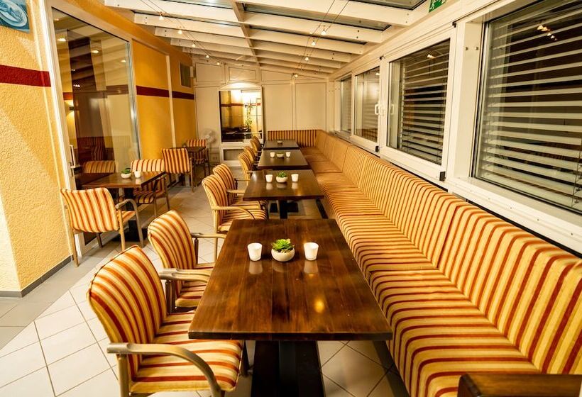 Parkhotel Lindenhof Kostenlose Parkplätze