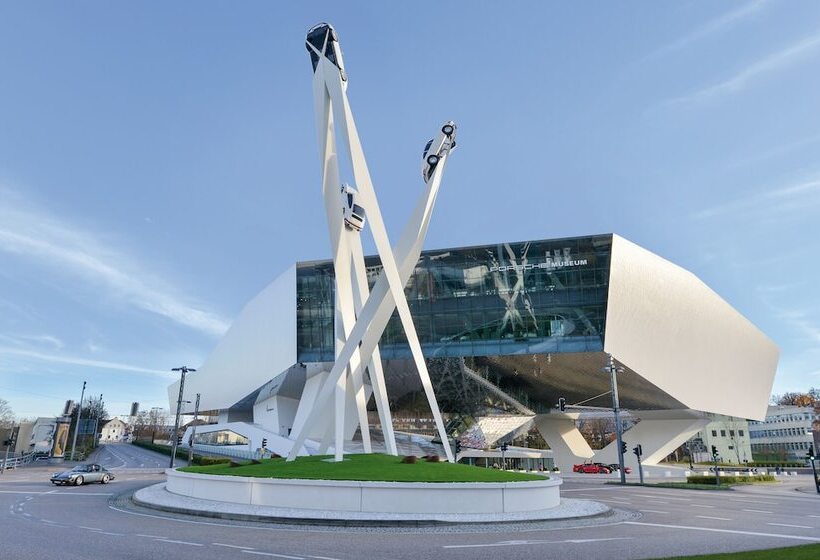 هتل Pullman Stuttgart Fontana