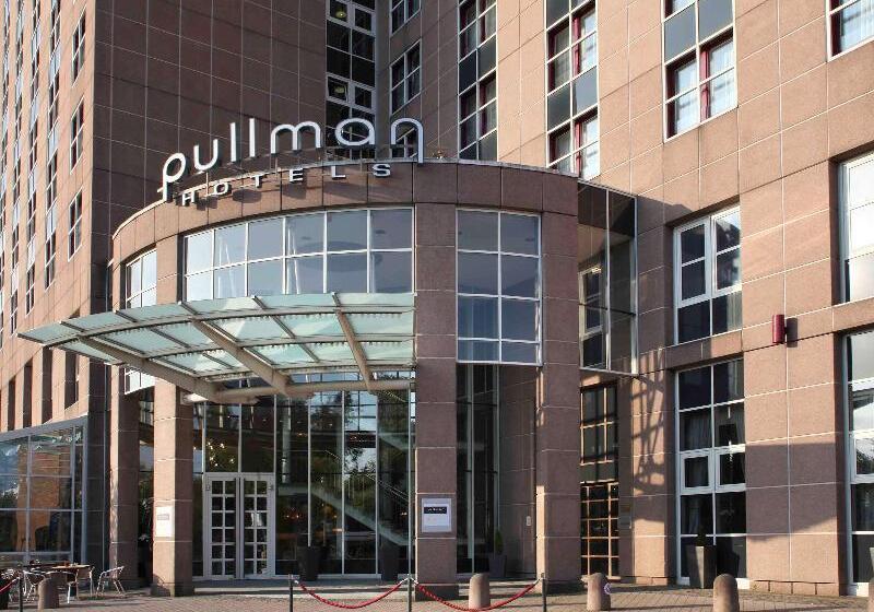 Hotel Pullman Stuttgart Fontana
