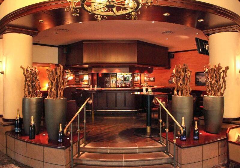 Hotel Pullman Stuttgart Fontana