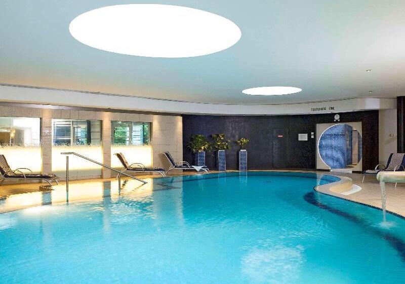 Hotel Pullman Stuttgart Fontana