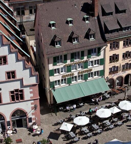 בית מלון כפרי Rappen Am Münsterplatz