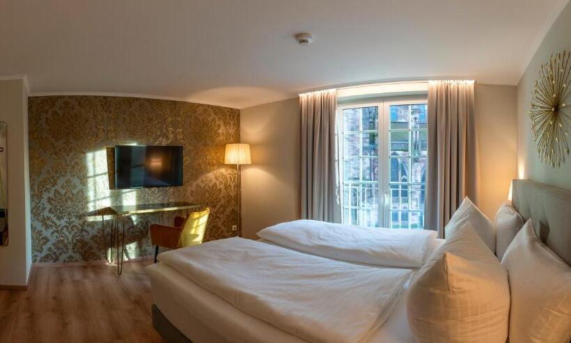 בית מלון כפרי Rappen Am Münsterplatz