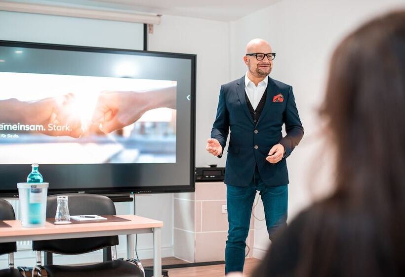 호텔 Restaurant Barbarossahof