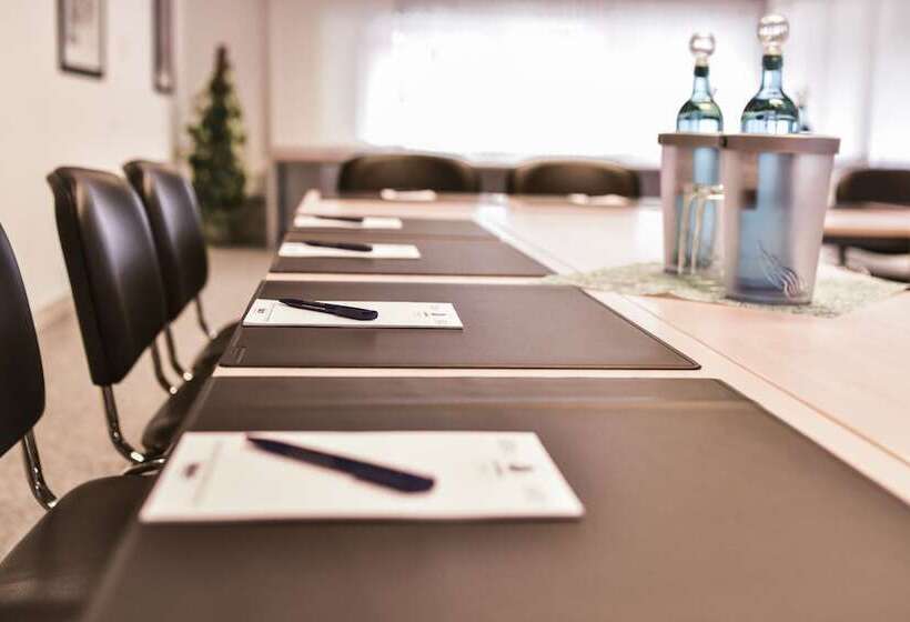 호텔 Restaurant Barbarossahof