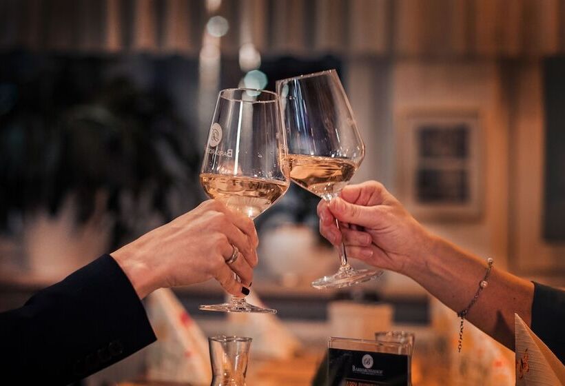 호텔 Restaurant Barbarossahof