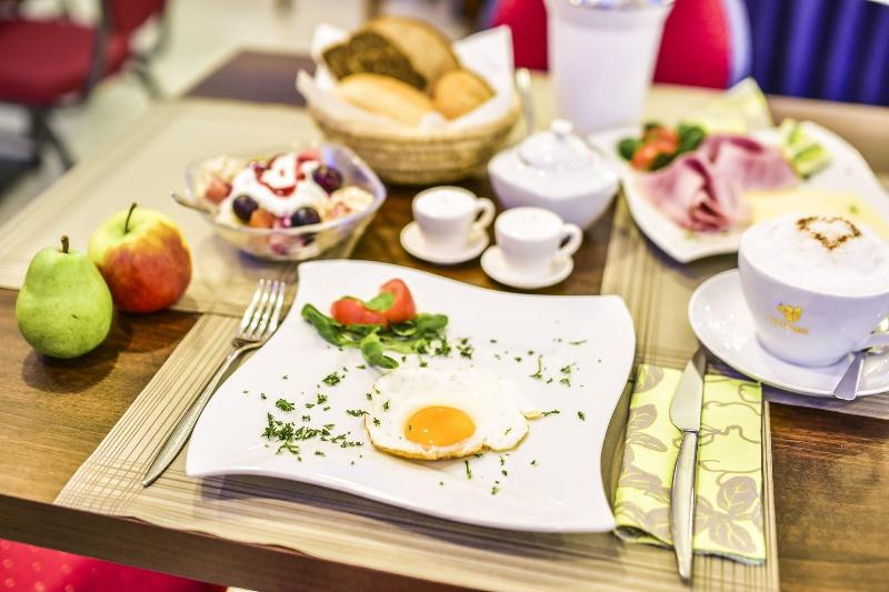 호텔 Restaurant Barbarossahof