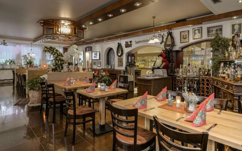 호텔 Restaurant Barbarossahof