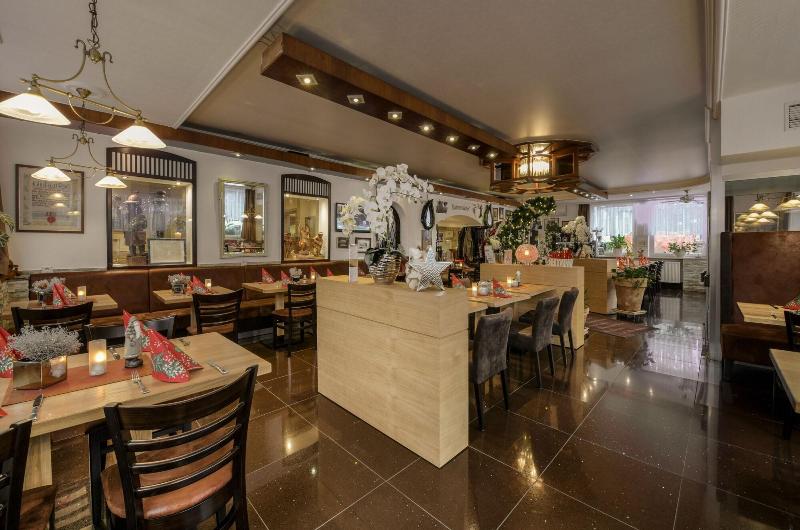 호텔 Restaurant Barbarossahof