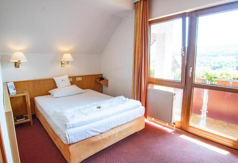 בית מלון כפרי Restaurant Lamm Hebsack