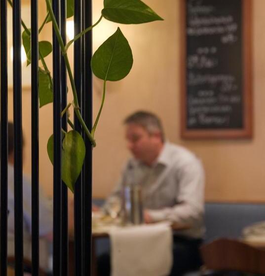 ホテル Restaurant Roemer