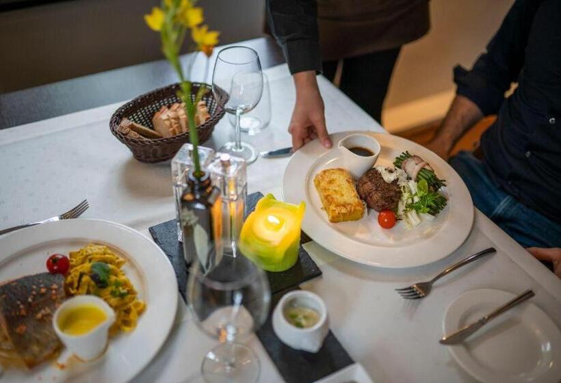 ホテル Restaurant Roemer