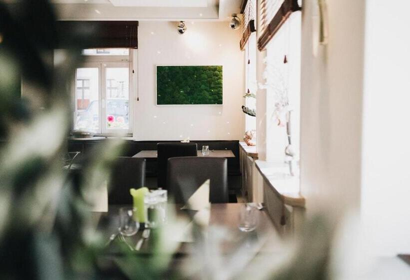 ホテル Restaurant Roemer