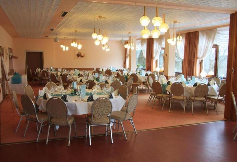 ホテル Restaurant Sonnenhof