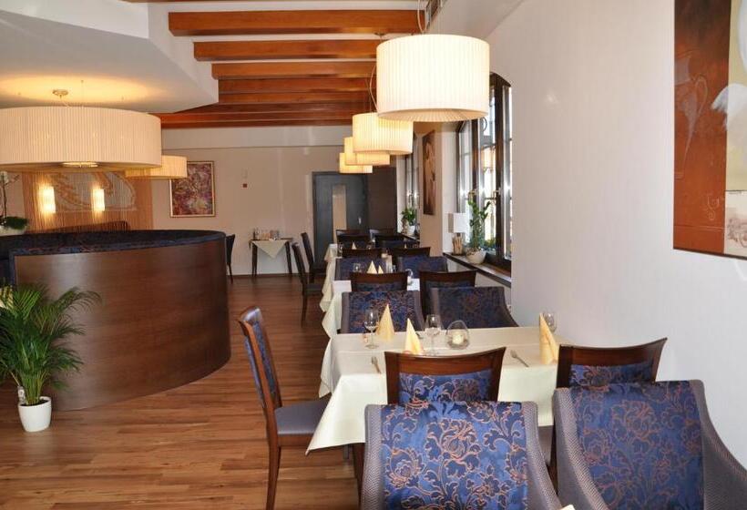 酒店 Restaurant Zum Schwan