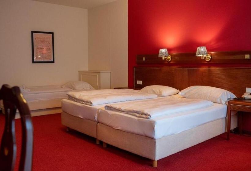 فندق Sauerland Alpin