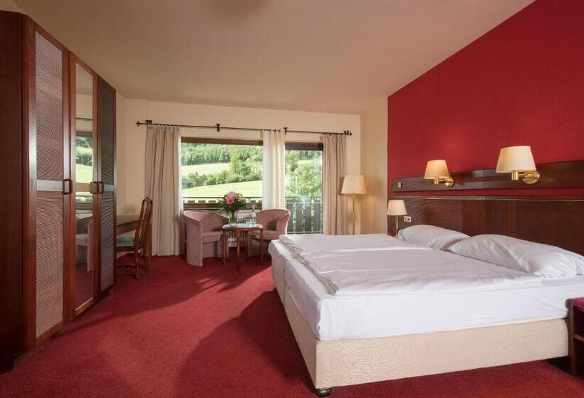 فندق Sauerland Alpin