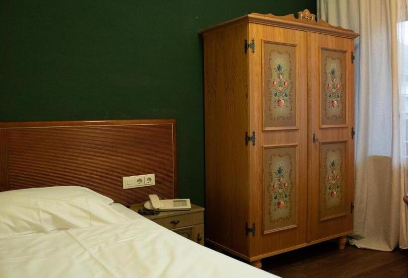 فندق Sauerland Alpin