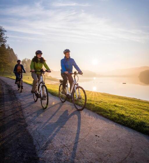 فندق Sauerland Alpin